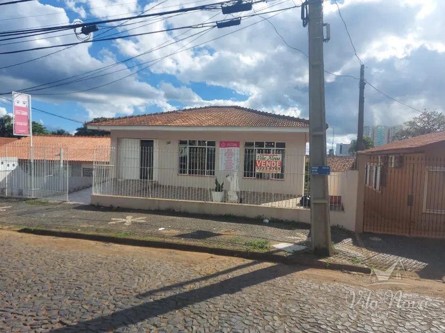 Foto 1 de Casa com 2 Quartos à venda, 130m² em Uvaranas, Ponta Grossa