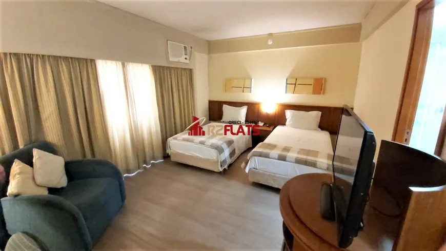 Foto 1 de Flat com 1 Quarto para alugar, 29m² em Campo Belo, São Paulo