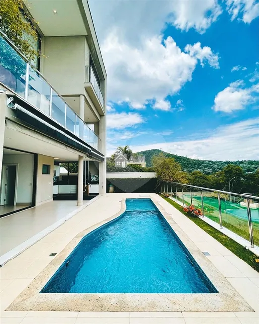 Foto 1 de Casa de Condomínio com 4 Quartos à venda, 450m² em Centro, Santana de Parnaíba