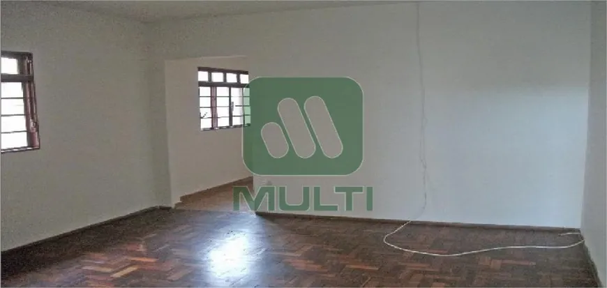 Foto 1 de Casa com 3 Quartos à venda, 163m² em Umuarama, Uberlândia