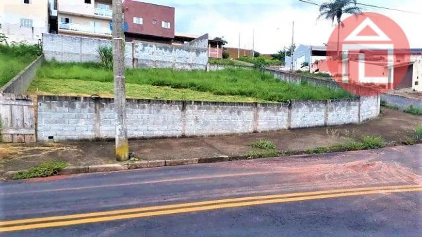 Foto 1 de Lote/Terreno à venda, 676m² em Jardim Primavera, Bragança Paulista