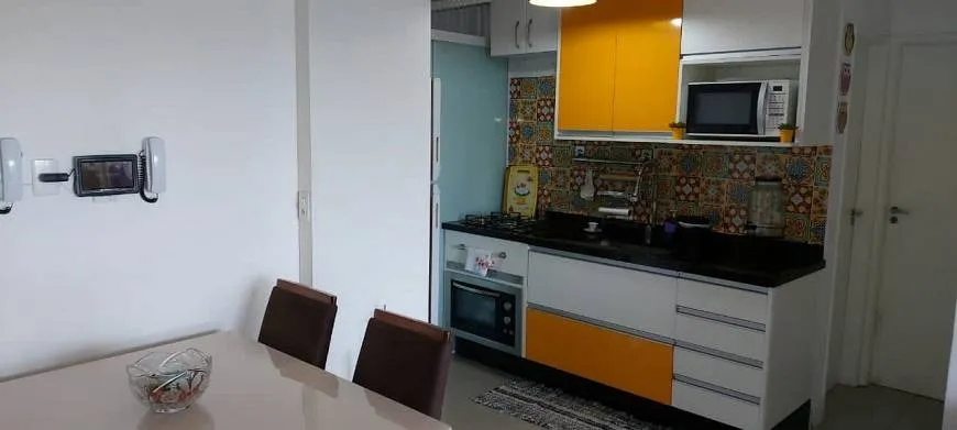 Foto 1 de Apartamento com 2 Quartos à venda, 54m² em Jardim Avelino, São Paulo