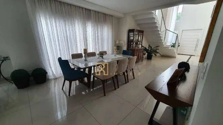 Foto 1 de Casa de Condomínio com 5 Quartos à venda, 370m² em Urbanova VII, São José dos Campos