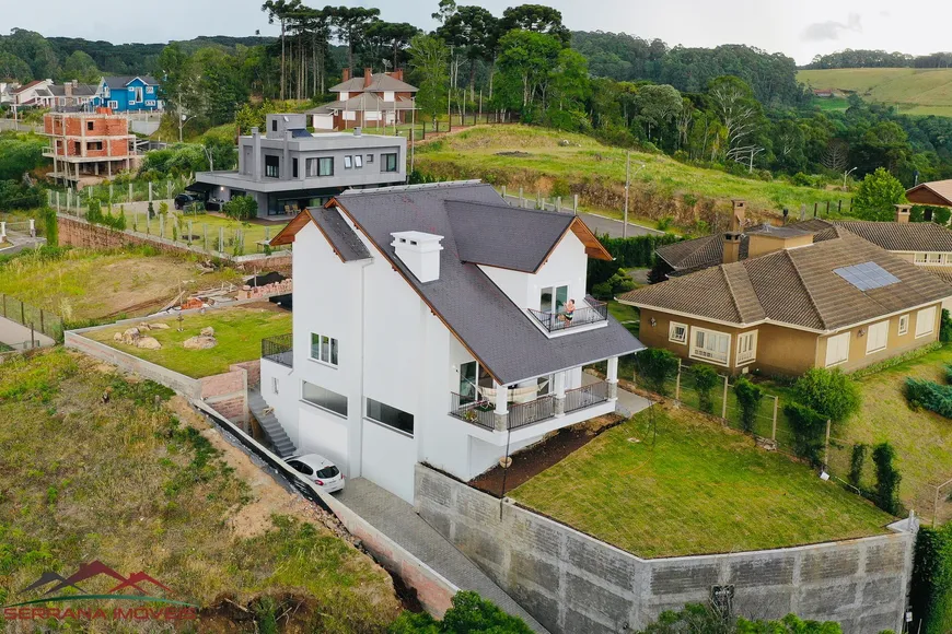 Foto 1 de Casa com 3 Quartos à venda, 300m² em Vale das Colinas, Gramado