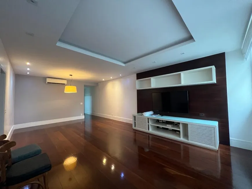 Foto 1 de Apartamento com 3 Quartos à venda, 137m² em Ipanema, Rio de Janeiro