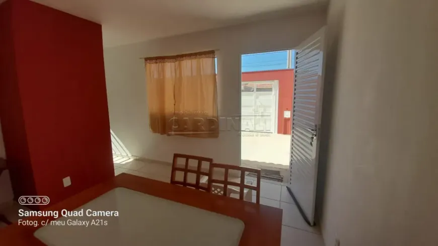 Foto 1 de Casa com 2 Quartos à venda, 46m² em Loteamento Residencial Ipe Mirim, São Carlos