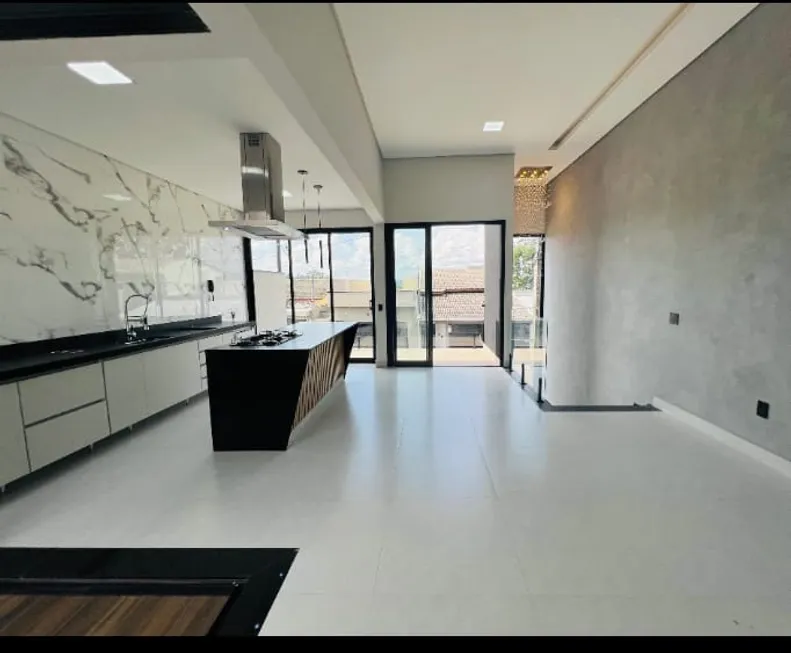 Foto 1 de Casa de Condomínio com 3 Quartos à venda, 140m² em Residencial Piemonte, Bragança Paulista