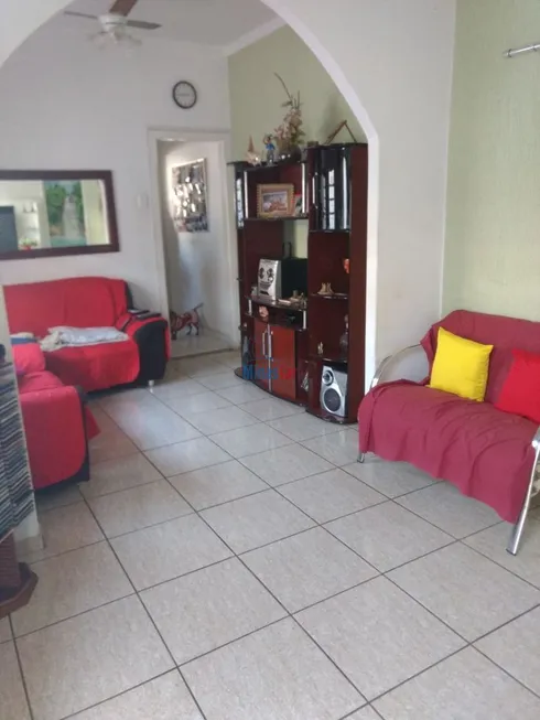 Foto 1 de Casa com 2 Quartos à venda, 90m² em Santa Tereza, Belo Horizonte