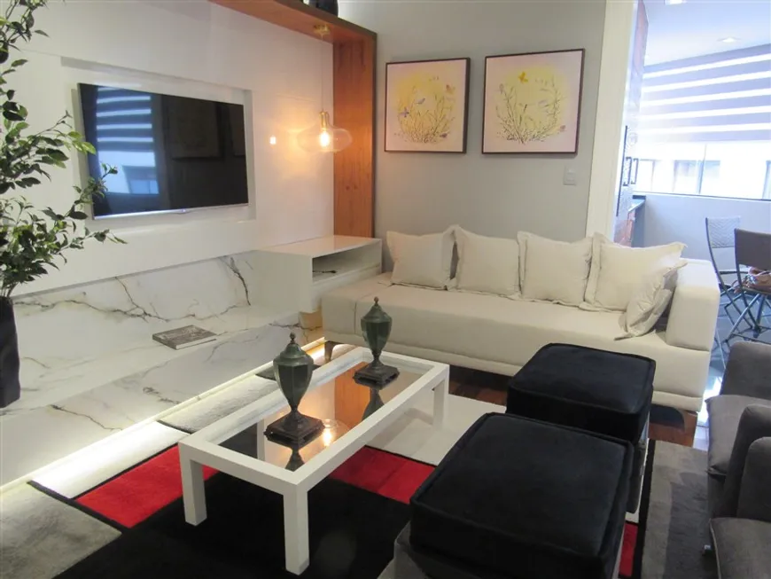 Foto 1 de Apartamento com 2 Quartos para alugar, 110m² em Bela Vista, Porto Alegre