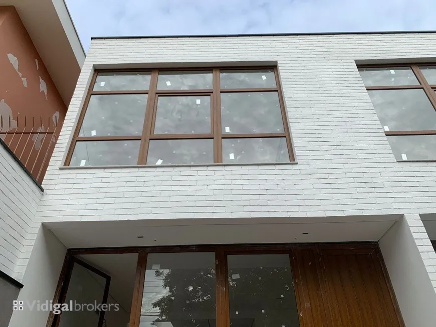 Foto 1 de Casa com 3 Quartos à venda, 163m² em Alto de Pinheiros, São Paulo