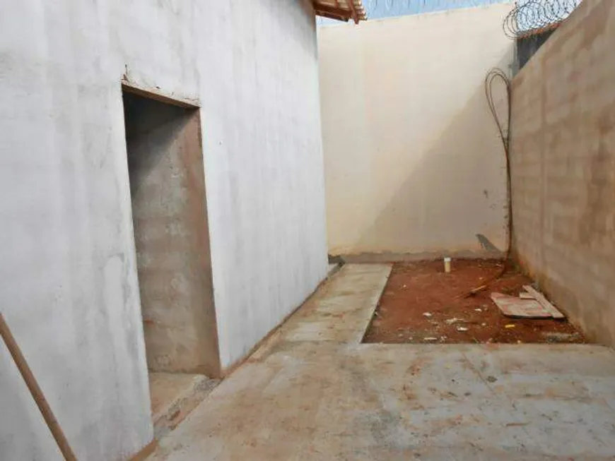 Foto 1 de Casa com 3 Quartos à venda, 170m² em Santa Rosa, Uberlândia