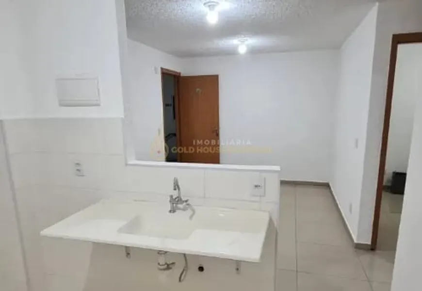 Foto 1 de Apartamento com 2 Quartos à venda, 43m² em Água Chata, Guarulhos