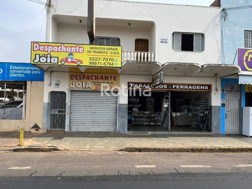 Foto 1 de Apartamento com 4 Quartos para alugar, 140m² em Centro, Uberlândia