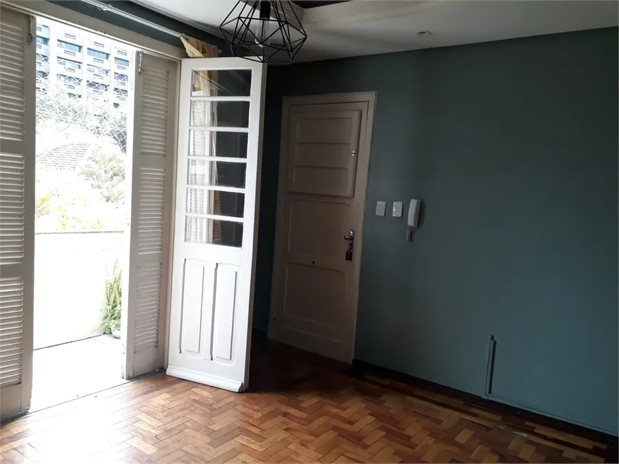 Foto 1 de Apartamento com 3 Quartos à venda, 87m² em Moinhos de Vento, Porto Alegre