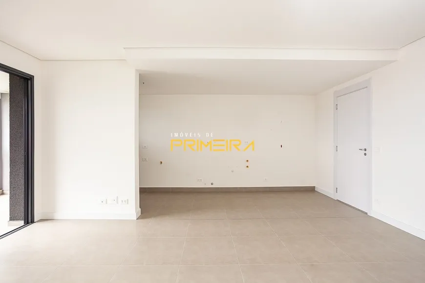 Foto 1 de Apartamento com 2 Quartos à venda, 73m² em Boa Vista, Curitiba