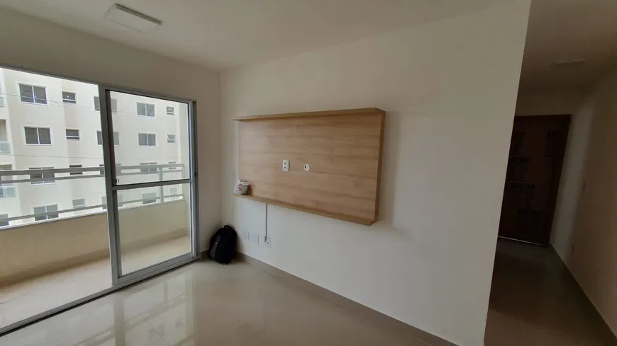 Foto 1 de Apartamento com 2 Quartos para alugar, 42m² em Olho d'Água, São Luís