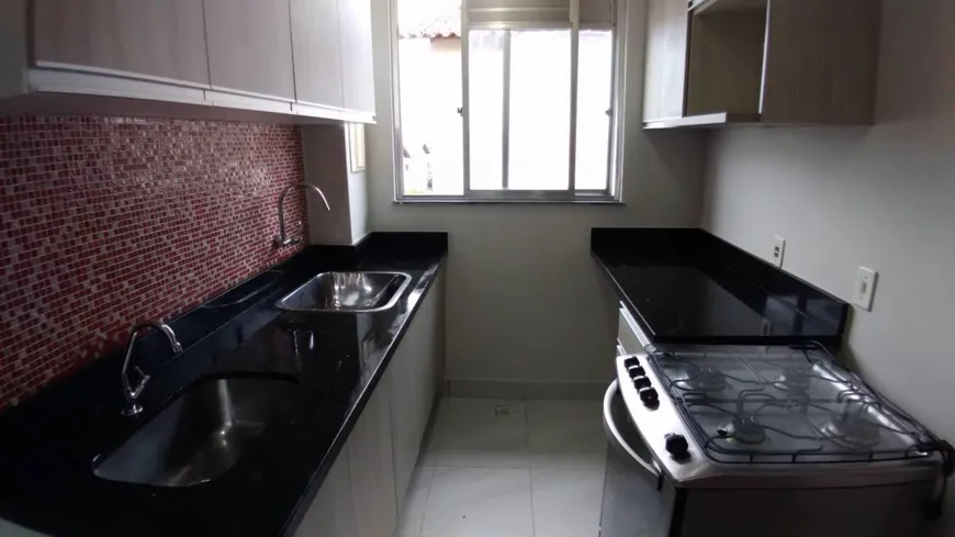 Foto 1 de Apartamento com 2 Quartos à venda, 46m² em Virgem Santa, Macaé