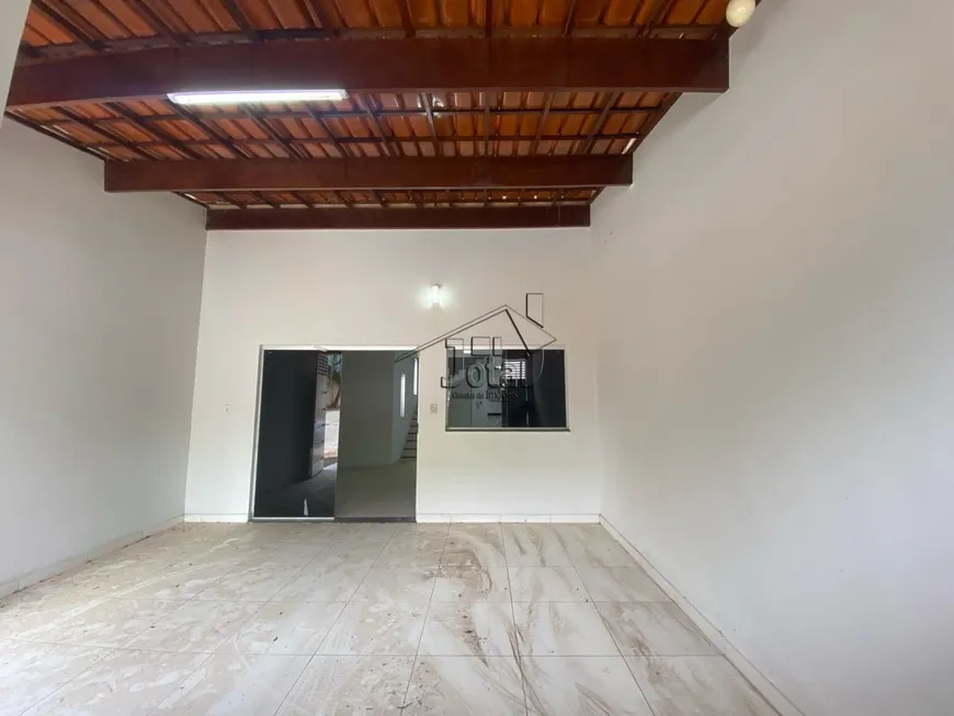 Foto 1 de Casa com 3 Quartos à venda, 170m² em Floresta, Governador Valadares