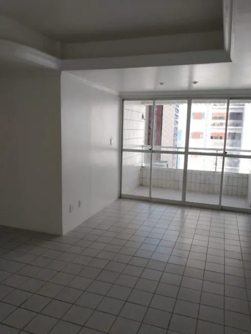 Foto 1 de Apartamento com 3 Quartos para alugar, 99m² em Candeias, Jaboatão dos Guararapes