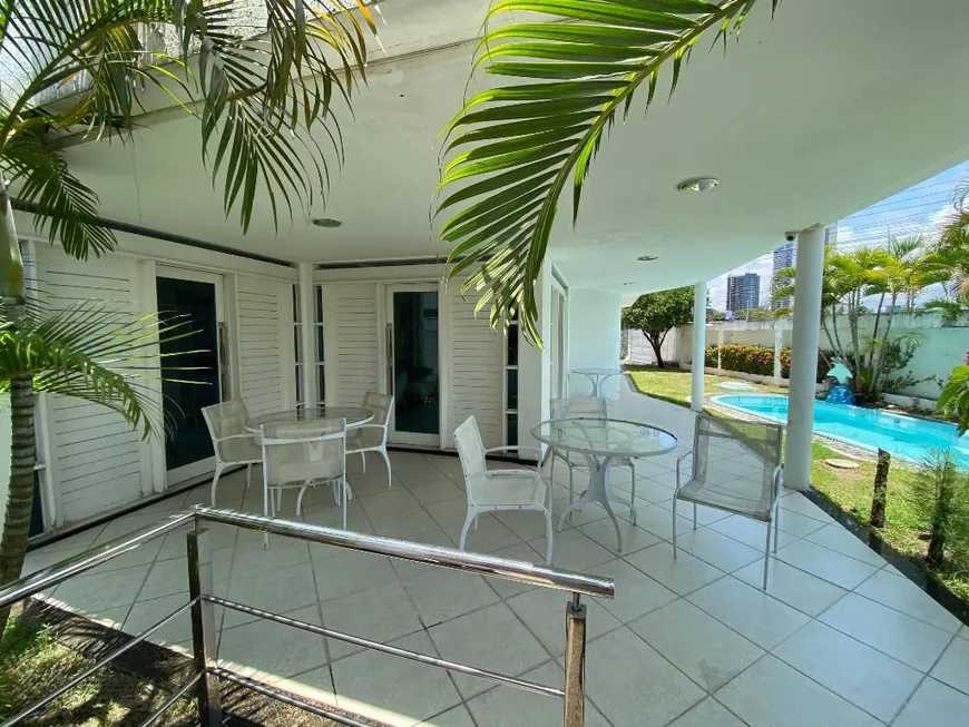 Foto 1 de Casa com 4 Quartos à venda, 393m² em Cabo Branco, João Pessoa