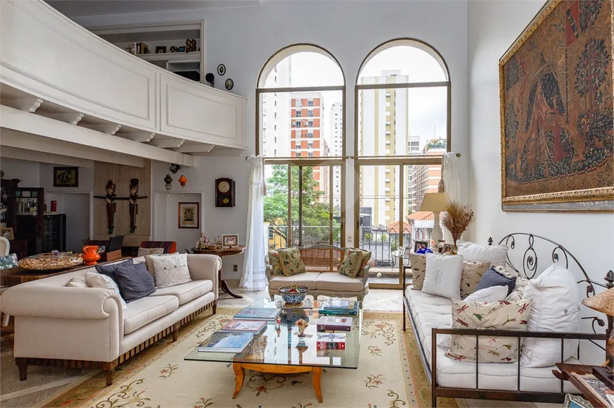 Foto 1 de Apartamento com 4 Quartos à venda, 264m² em Jardim América, São Paulo