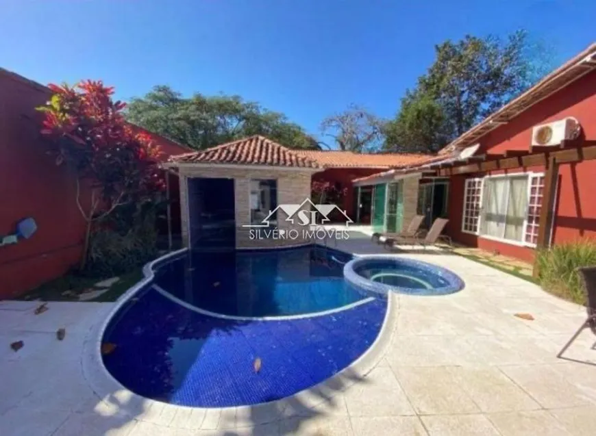 Foto 1 de Casa de Condomínio com 4 Quartos à venda, 132m² em Praia da Siqueira, Cabo Frio