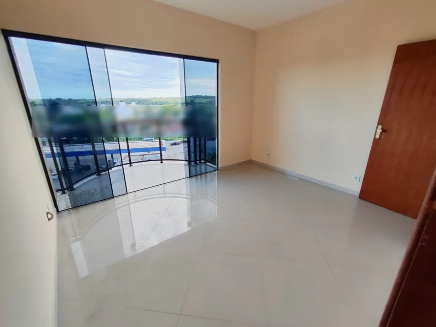 Foto 1 de Casa com 2 Quartos para alugar, 90m² em Jardim Guanabara, Macaé
