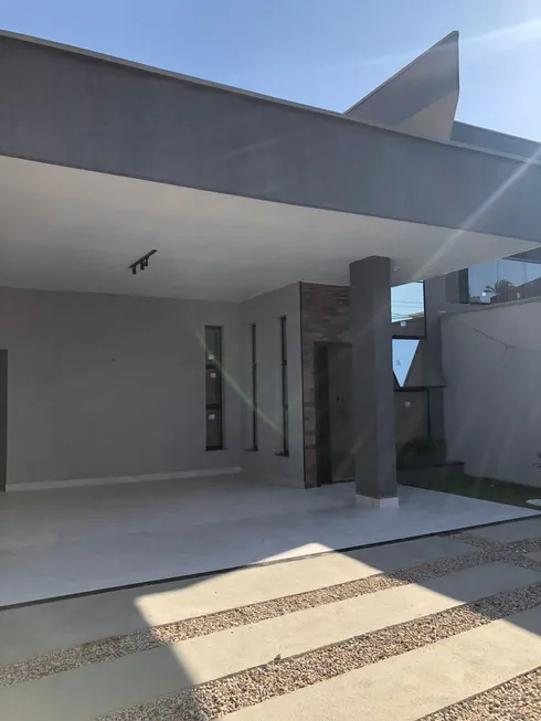 Foto 1 de Casa com 3 Quartos à venda, 157m² em Maraponga, Fortaleza