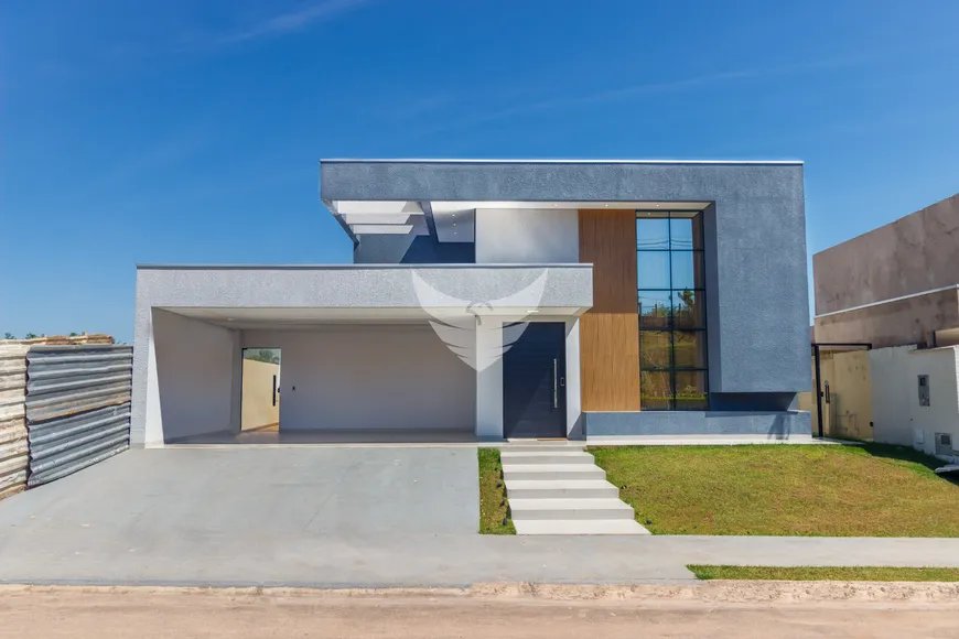 Foto 1 de Casa de Condomínio com 3 Quartos à venda, 250m² em Triângulo, Porto Velho