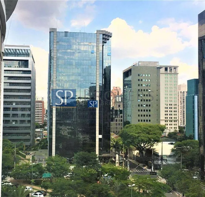 Foto 1 de Sala Comercial para alugar, 290m² em Vila Olímpia, São Paulo