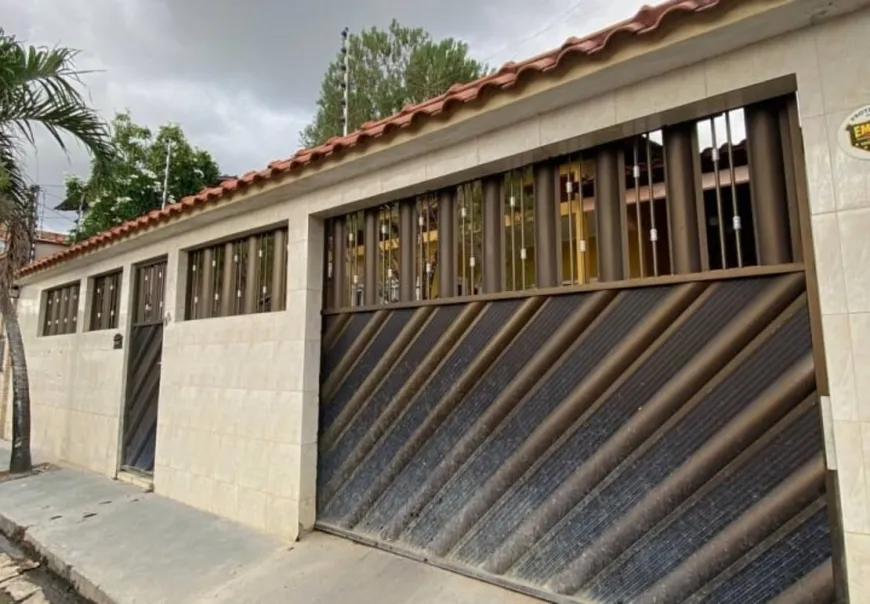 Foto 1 de Casa com 3 Quartos à venda, 160m² em Tapanã, Belém