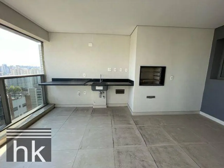 Foto 1 de Apartamento com 4 Quartos à venda, 192m² em Campo Belo, São Paulo