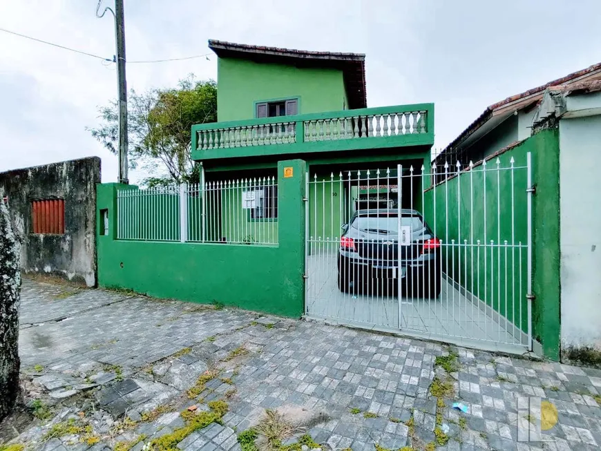 Foto 1 de Sobrado com 2 Quartos à venda, 157m² em Jardim Aguapeu, Mongaguá