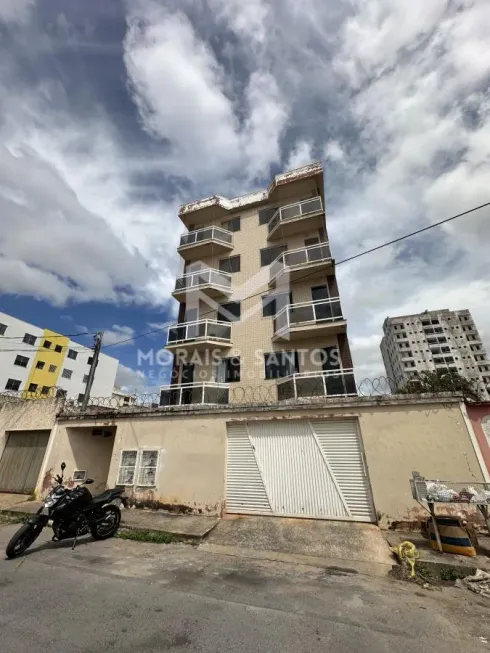 Foto 1 de Apartamento com 3 Quartos à venda, 85m² em São José, Montes Claros