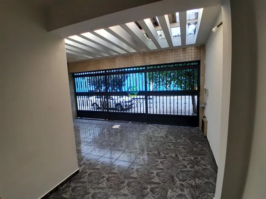 Foto 1 de Casa com 2 Quartos para alugar, 140m² em Belenzinho, São Paulo