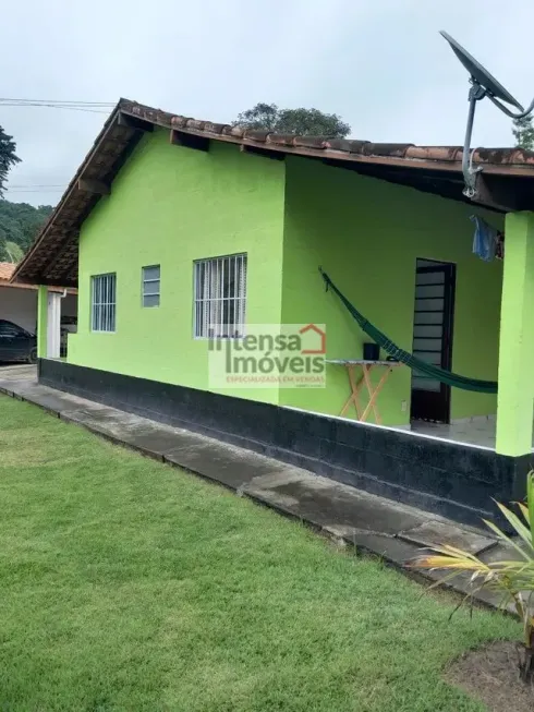 Foto 1 de Fazenda/Sítio com 2 Quartos à venda, 800m² em Centro, Jambeiro