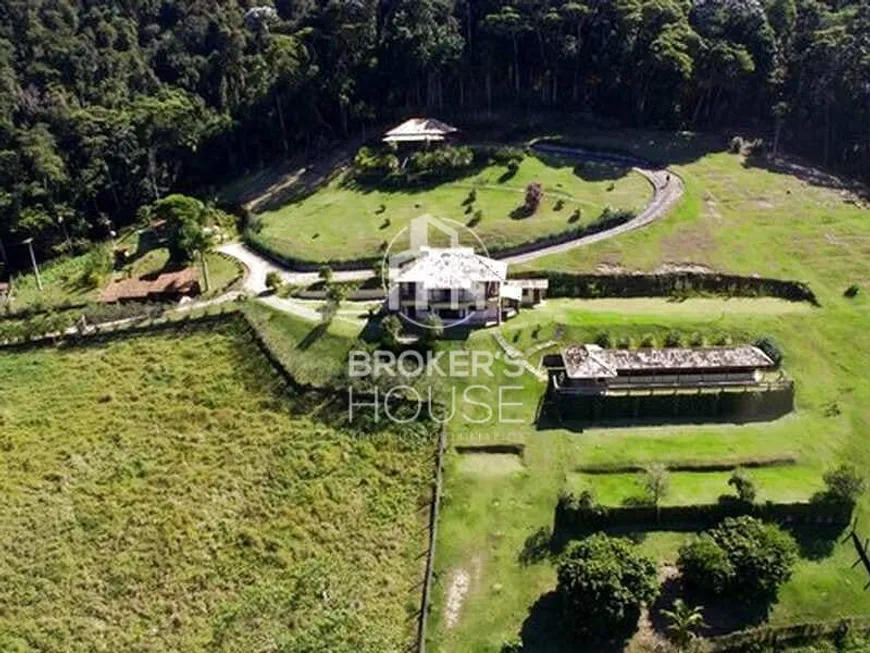 Foto 1 de Fazenda/Sítio com 8 Quartos à venda, 10m² em , Castelo