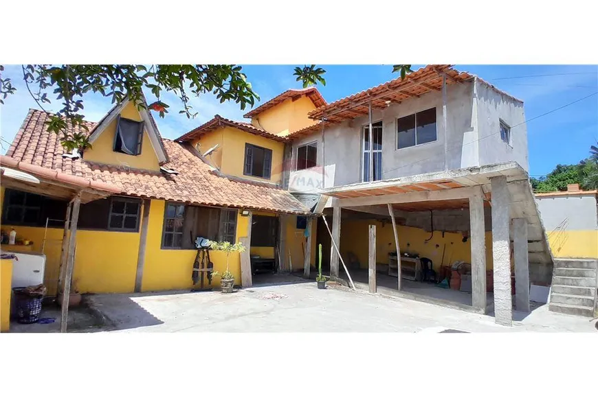 Foto 1 de Casa de Condomínio com 2 Quartos à venda, 102m² em Unamar, Cabo Frio