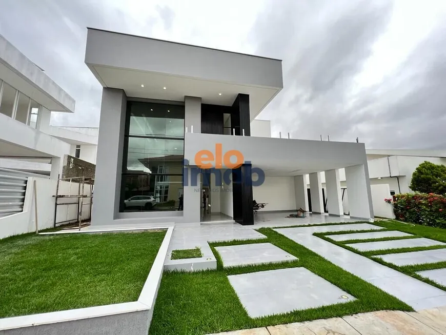 Foto 1 de Casa com 5 Quartos à venda, 390m² em Universitario, Caruaru