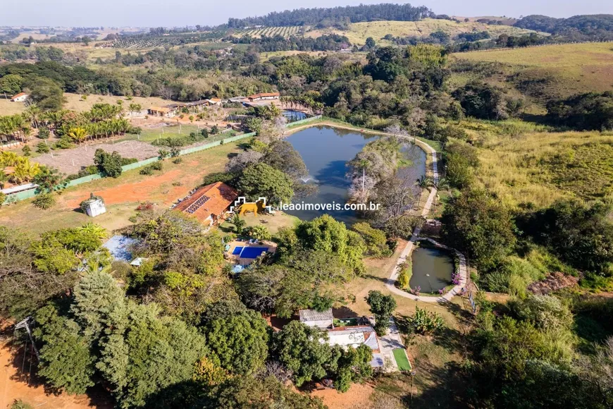 Foto 1 de Fazenda/Sítio com 5 Quartos para alugar, 350m² em Macuco, Valinhos