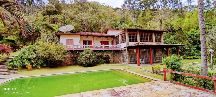 Foto 1 de Fazenda/Sítio com 4 Quartos à venda, 580m² em Posse, Petrópolis