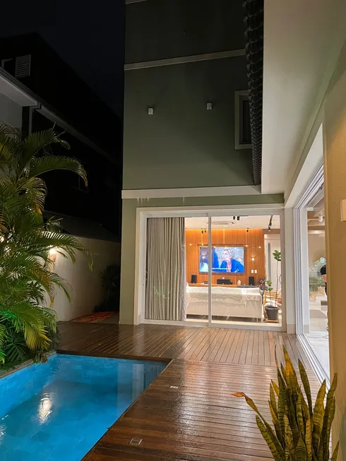 Foto 1 de Casa de Condomínio com 4 Quartos à venda, 315m² em Jardim Itália, Cuiabá