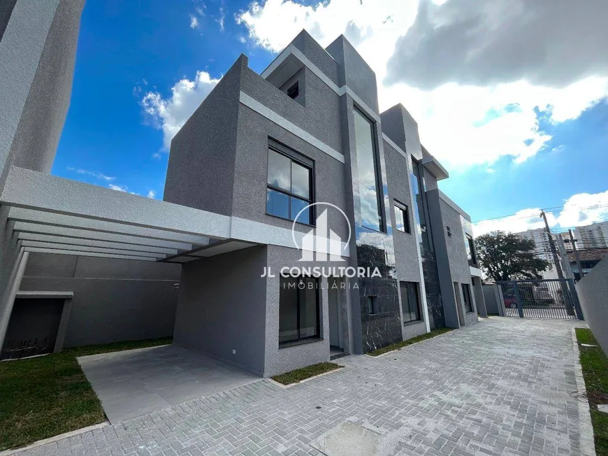 Foto 1 de Casa de Condomínio com 3 Quartos à venda, 125m² em Campo Comprido, Curitiba