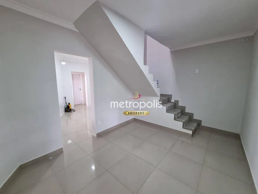 Foto 1 de Sobrado com 2 Quartos à venda, 139m² em Santa Maria, Santo André