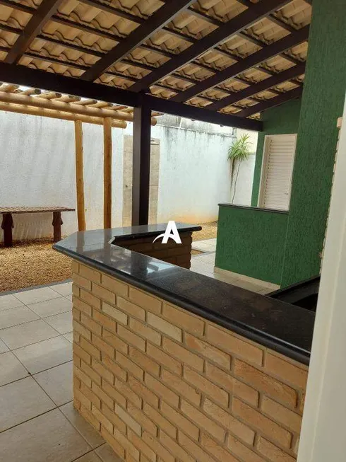 Foto 1 de Casa de Condomínio com 3 Quartos à venda, 280m² em Royal Park, Uberlândia