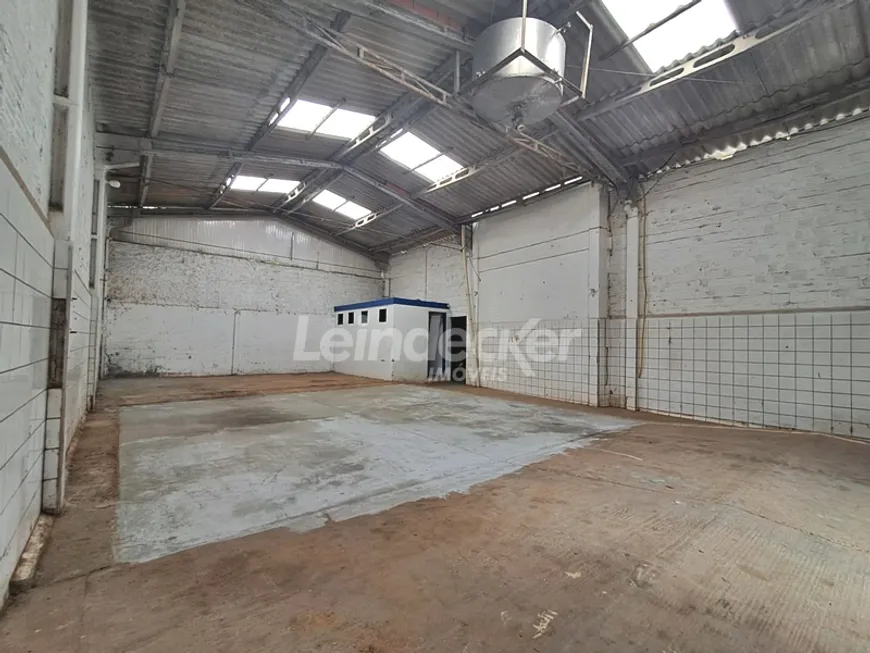 Foto 1 de Galpão/Depósito/Armazém para alugar, 250m² em Tijuca, Alvorada