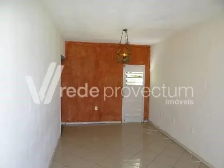 Foto 1 de Casa com 2 Quartos à venda, 176m² em Vila Marieta, Campinas