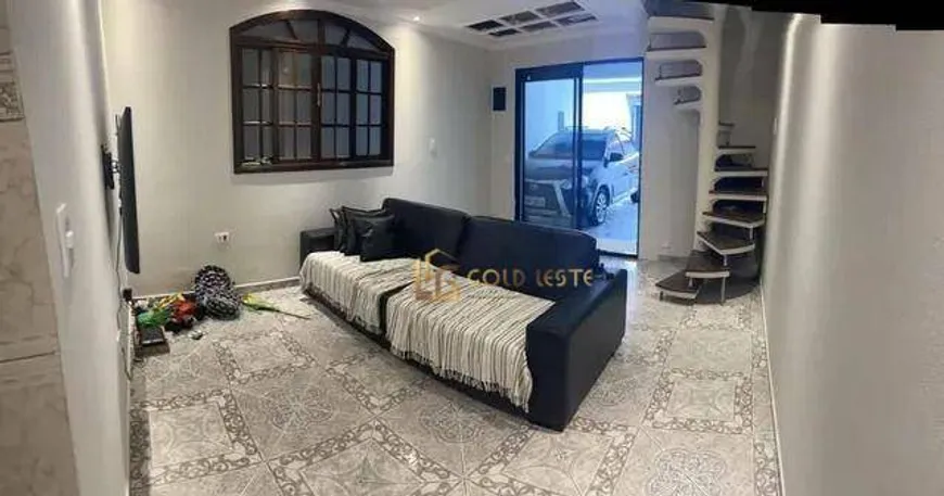 Foto 1 de Sobrado com 3 Quartos à venda, 240m² em Jardim Monte Cristo, Suzano