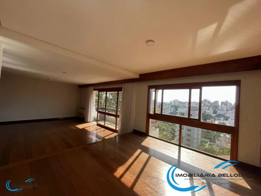 Foto 1 de Apartamento com 3 Quartos à venda, 196m² em Mont' Serrat, Porto Alegre
