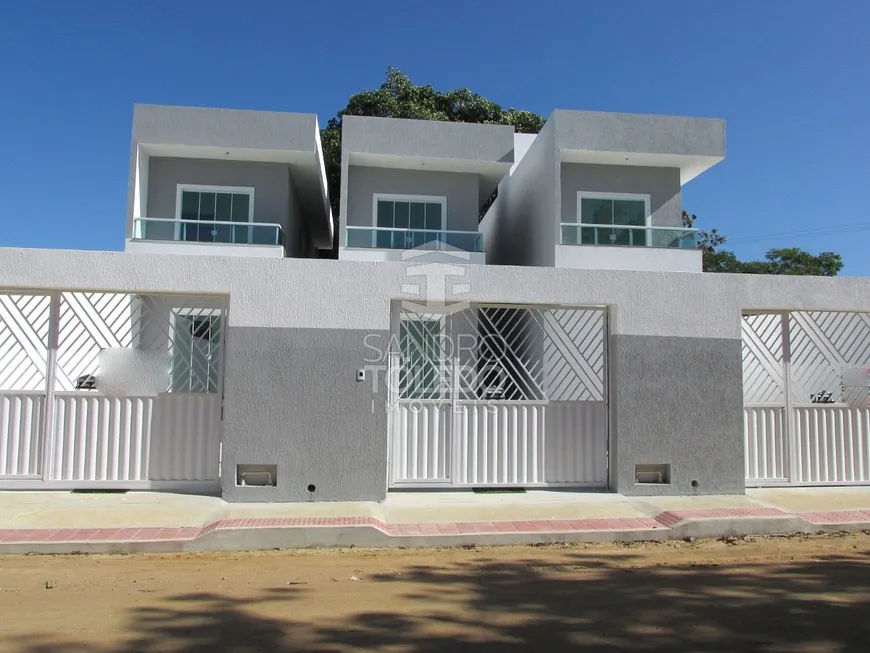 Foto 1 de Casa com 2 Quartos à venda, 85m² em Santa Monica, Guarapari